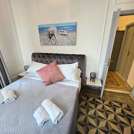 Guvano Camec Apartament *